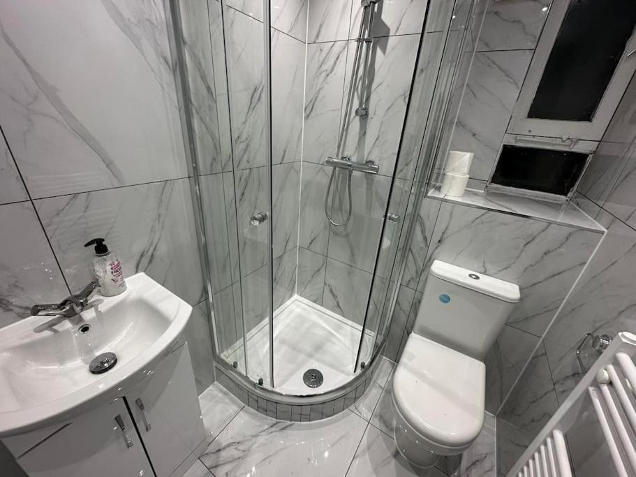 3 Bedroom Flat Kings Cross Londen Buitenkant foto